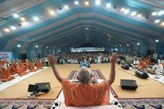 Evening Session & Ravisabha - Divya Murti Pratishtha, Divyabaug Nadiad