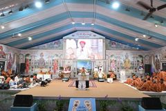 Purnahuti - Divya Murti Pratishtha, Divyabaug Nadiad